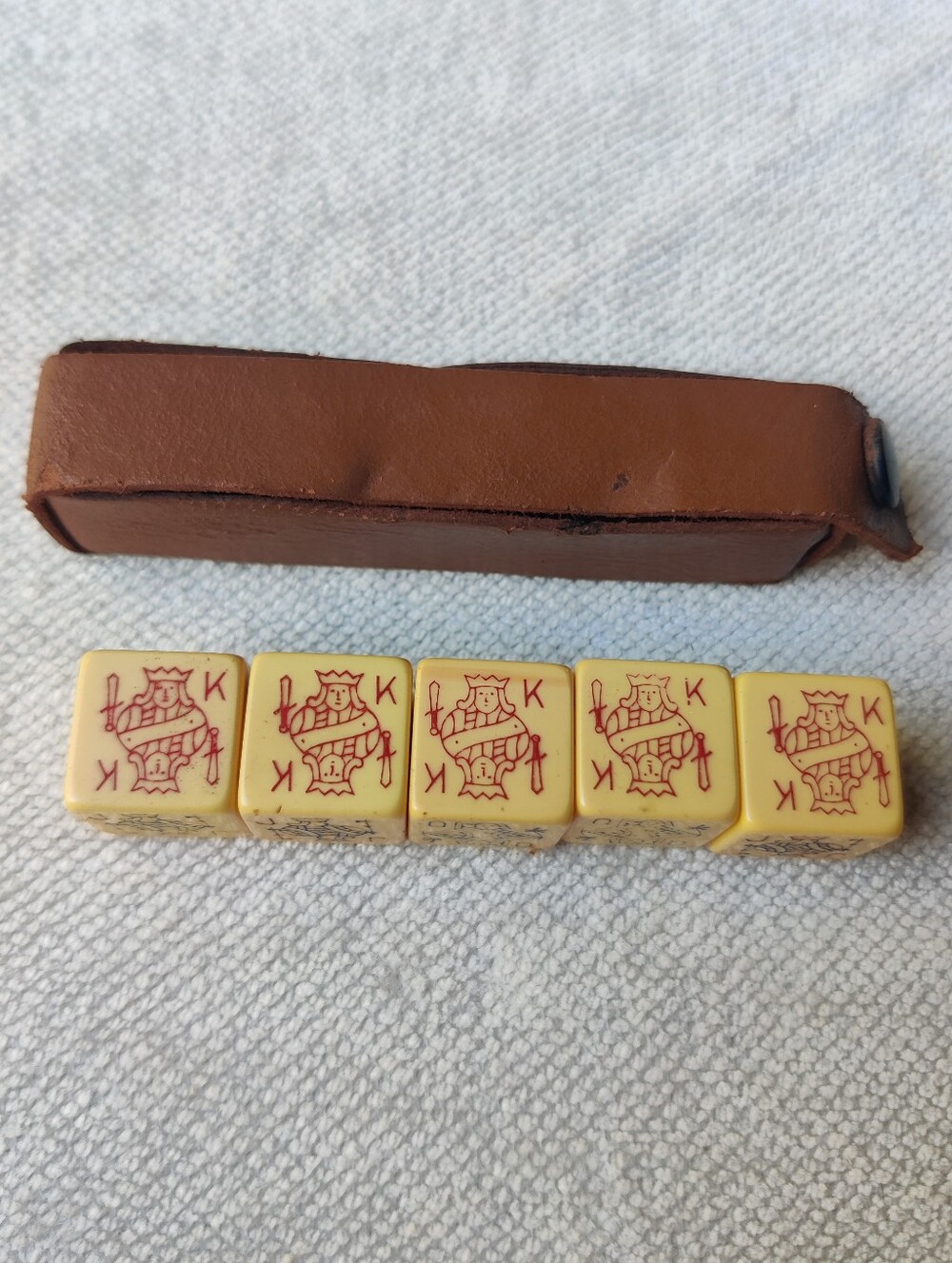 Poker Dice Bakelite Set of 5 OG Leather Case 5/8" Carry Travel Vintage